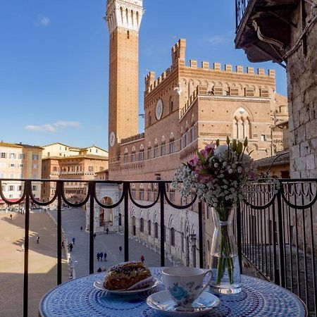 Residenza D'Epoca " Il Campo" By Francigenaapartments Sienne Extérieur photo