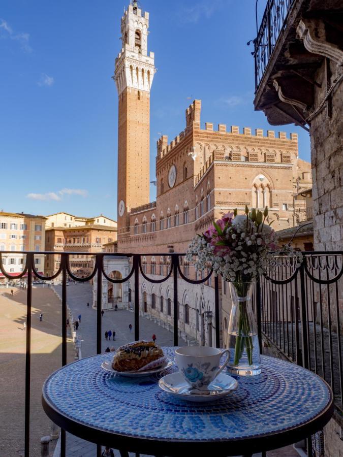 Residenza D'Epoca " Il Campo" By Francigenaapartments Sienne Extérieur photo